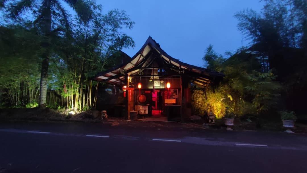 The Secret Sanctuary Boutique Cottage Kuching Luaran gambar